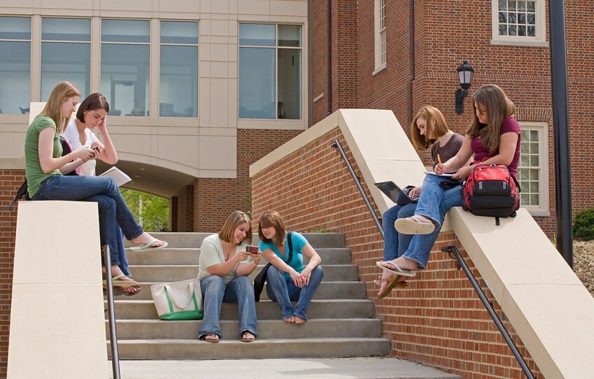 Therapy for College Students